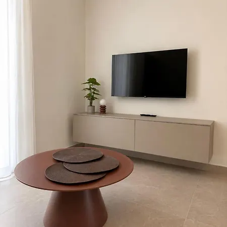 아파트 Seaview In St Pauls Bay By Pin It
